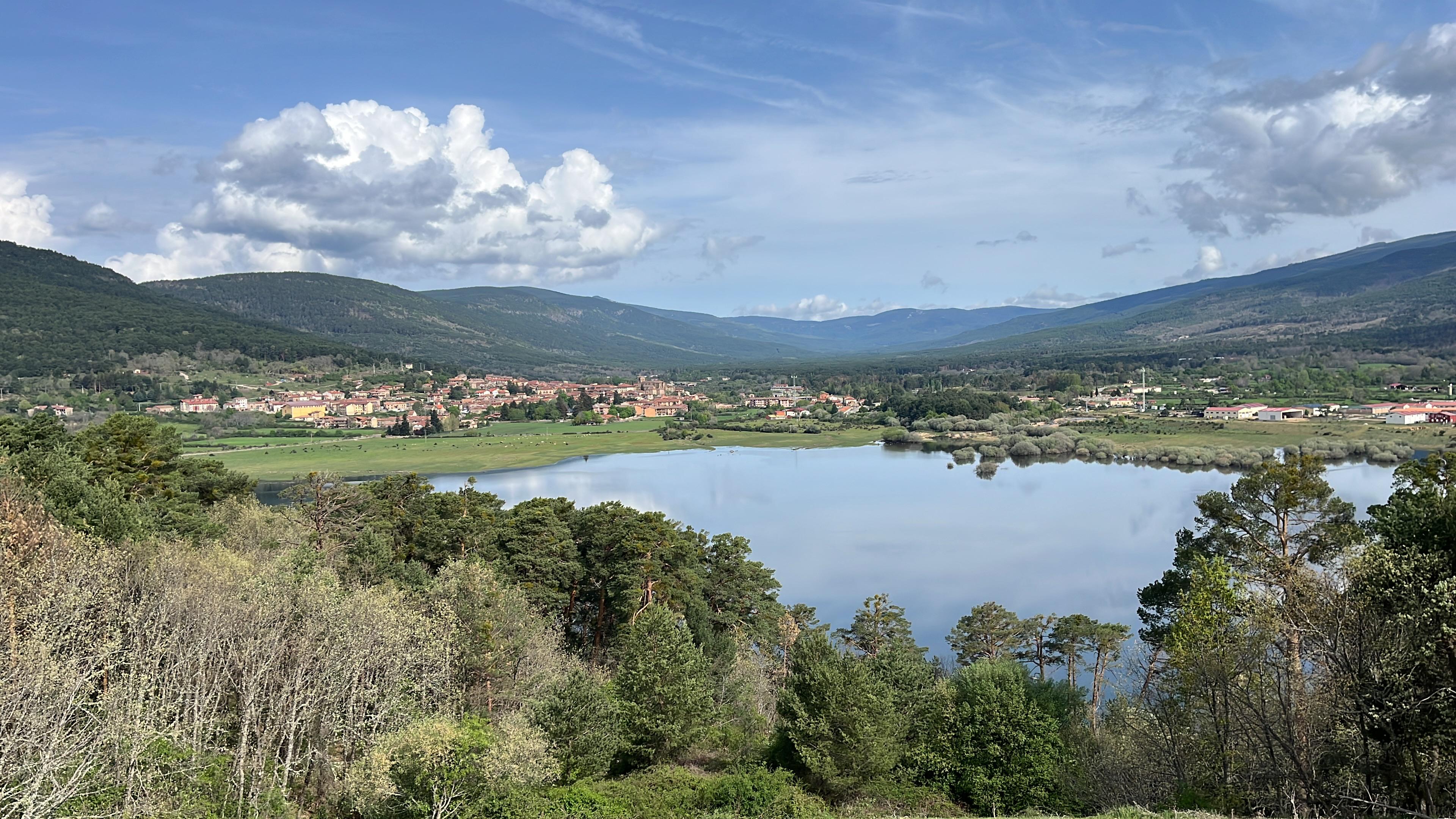 Calzada y pantano